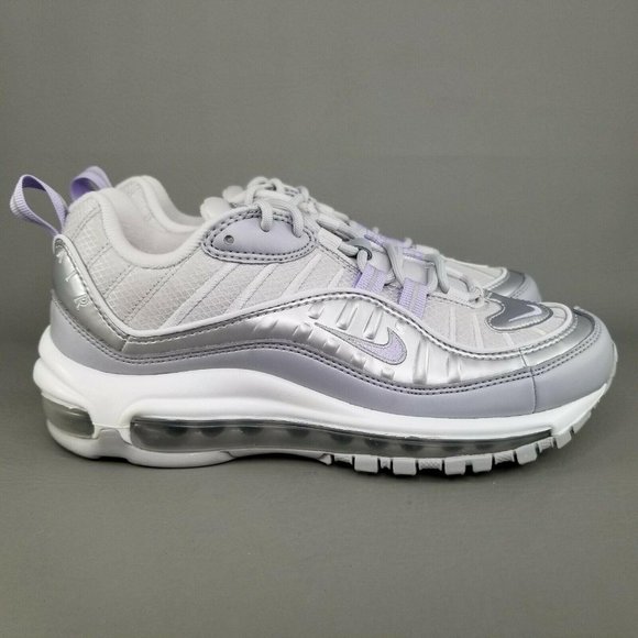 female air maxes